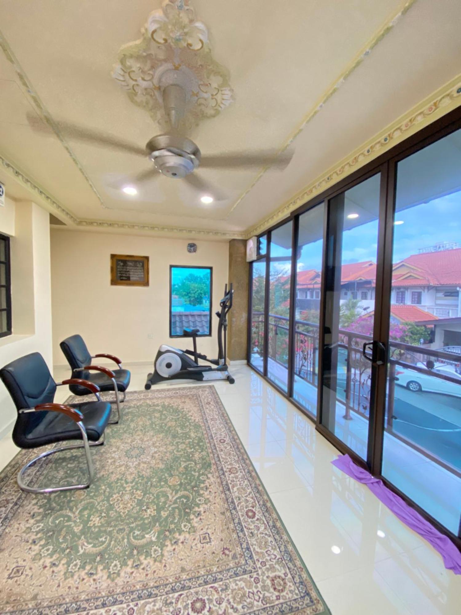 Nenda Homestay Kampong Baharu Cheras Batu Sa-Belas Экстерьер фото